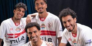 انتقادات
      كبيرة
      من
      جماهير
      الزمالك
      بعد
      طرح
      الزي
      الجديد
      للأبيض - مصر فور