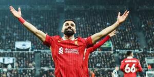 محمد
      صلاح
      ضمن
      قائمة
      أغلى
      10
      لاعبين
      أجرًا
      لعام
      2024 - مصر فور