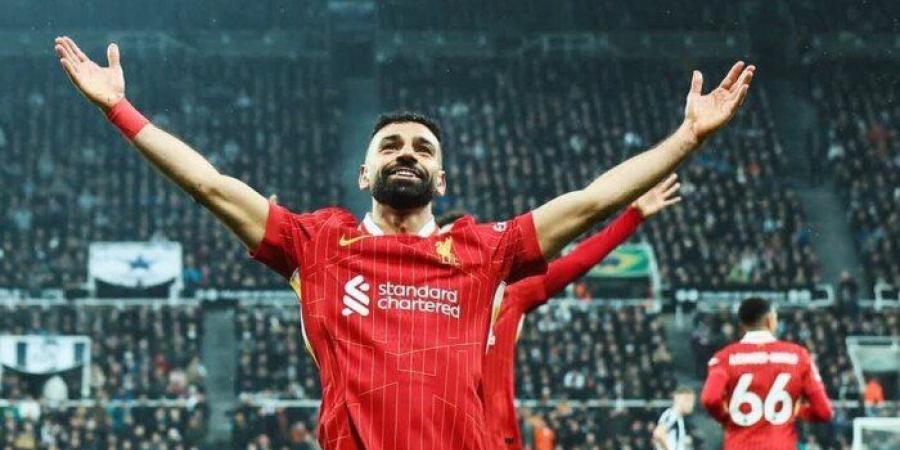 محمد
      صلاح
      ضمن
      قائمة
      أغلى
      10
      لاعبين
      أجرًا
      لعام
      2024 - مصر فور