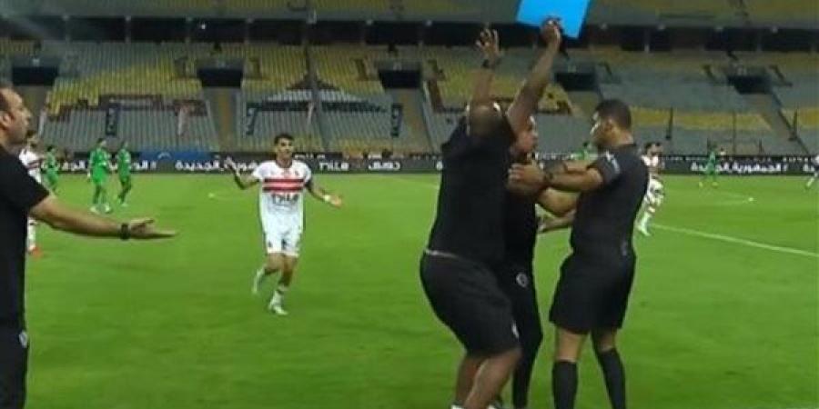 ٌإيقاف
      جوميز
      مدرب
      الزمالك
      السابق
      مباراتين
      وتغريمه
      50
      ألف
      جنيه - مصر فور