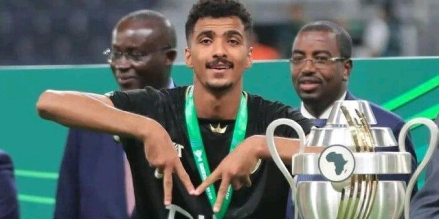 أوسوريو:
      طلبت
      التعاقد
      مع
      حسام
      عبد
      المجيد
      مدافع
      الزمالك - مصر فور